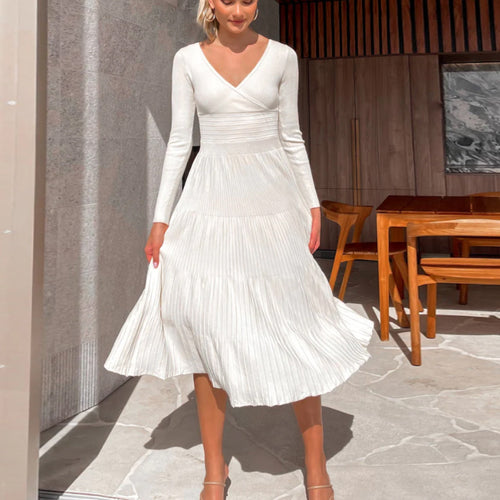 Damen Elegantes Wickelkleid mit plisséierten Details Heidi-Mode