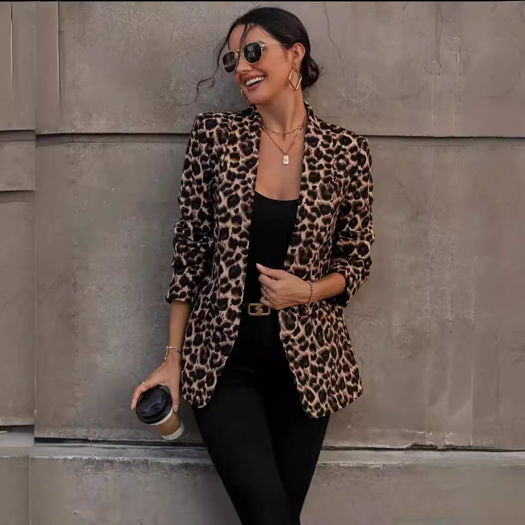 Damen Blazer mit modernem Leopardenmuster und elegantem Schnitt Heidi-Mode