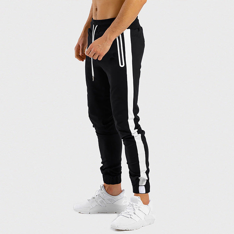 Herren sportliche Jogginghose mit innovativen Seitentaschen Heidi-Mode