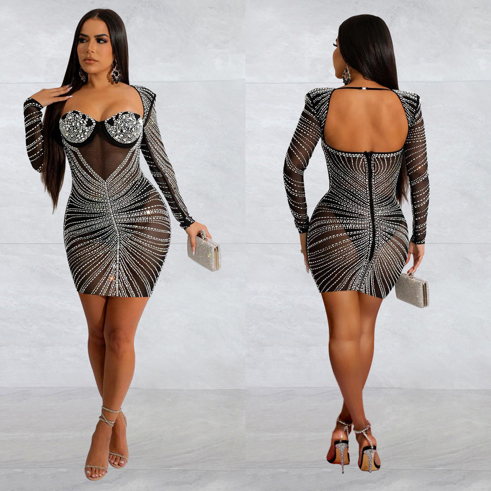 Damen Funkelndes Minikleid mit transparentem Oberteil und glamourösen Pailletten Heidi-Mode