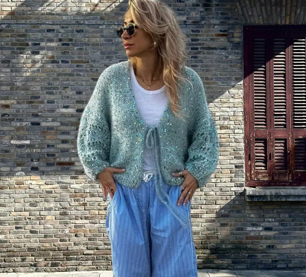 Damen Grobstrickjacke mit festlichem Knotendetail und weit geschnittenen Ärmeln Heidi-Mode