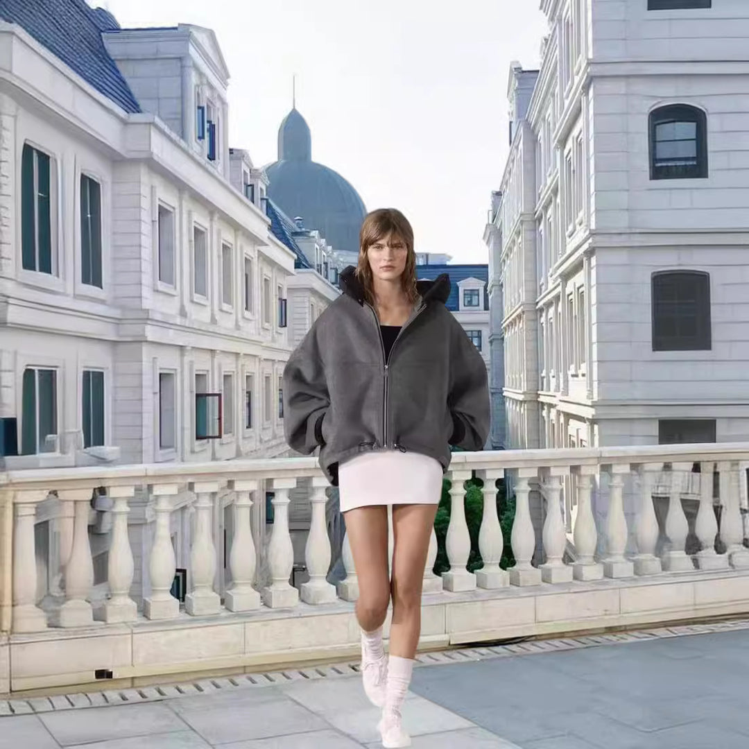 Damen Oversized Sweatjacke mit voluminösen Ärmeln und bequemen Taschen Heidi-Mode