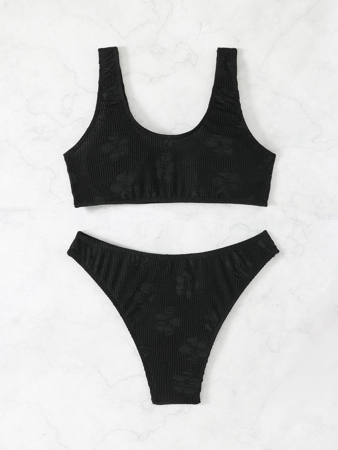 Damen Bikini-Set mit strukturiertem Oberteil und hoch geschnittenem Slip Heidi-Mode
