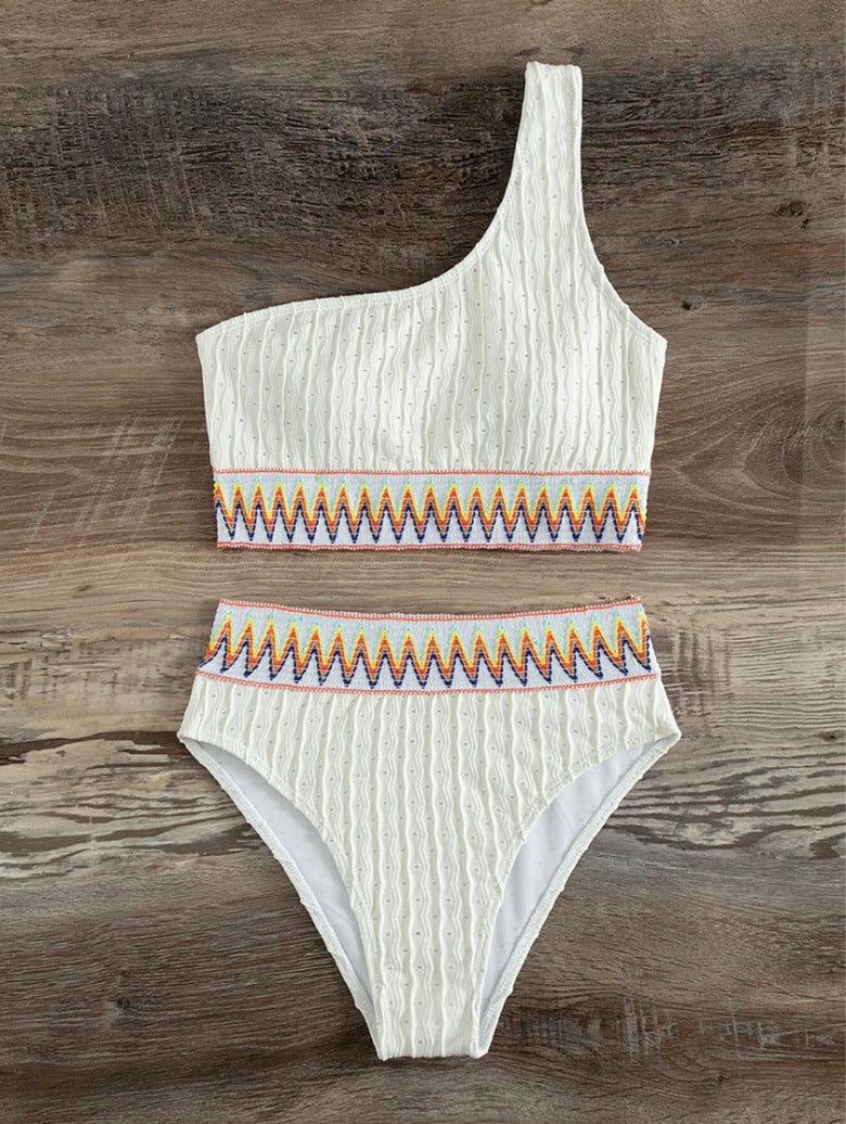 Damen Hochwertiges Bikini-Set mit asymmetrischem Oberteil und buntem Stickdesign Heidi-Mode
