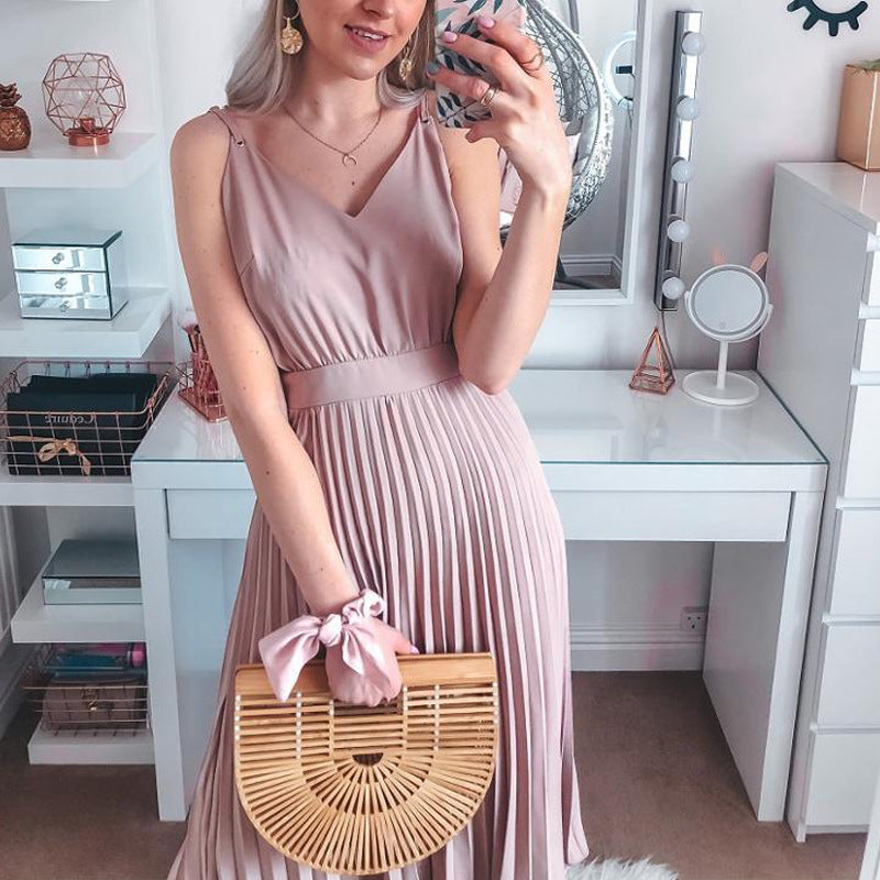 Damen Plissee Midi-Kleid mit Spaghettiträgern und schmeichelnder Silhouette Heidi-Mode
