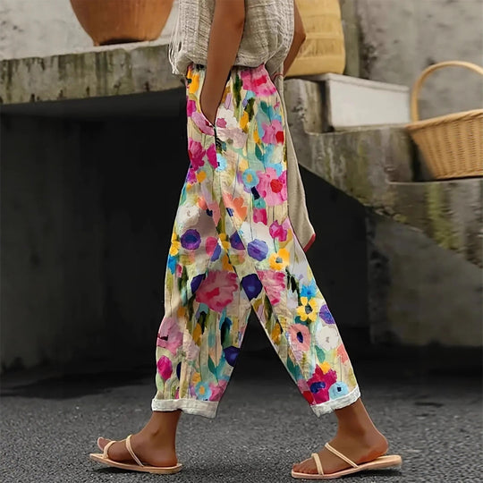 Damen Weite Sommerhose mit floralem Design und praktischen Taschen Heidi-Mode