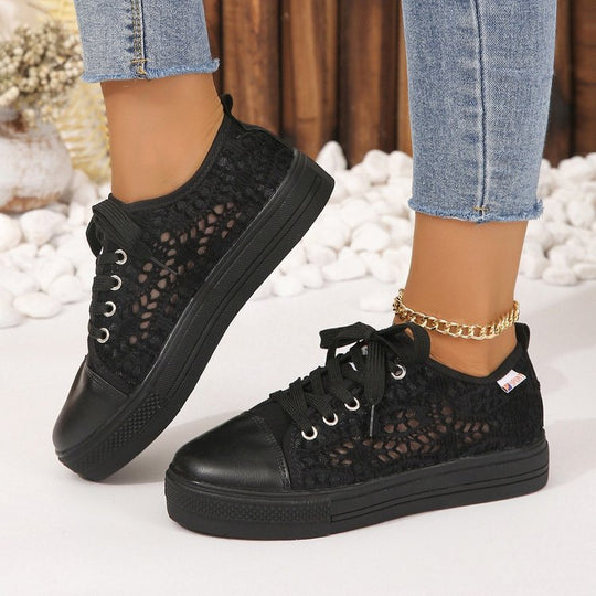 Damen Sneakers mit filigranem Spitzenmuster und rutschfester Sohle Heidi-Mode