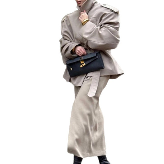 Damen Oversized Trenchcoat mit hochgeschlossenem Kragen und weiten Ärmeln Heidi-Mode