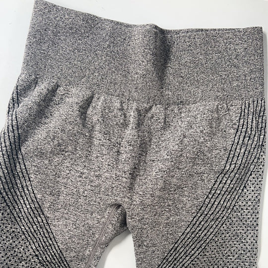 Damen Hochwertige Sportleggings mit atmungsaktiven Mesh-Einsätzen und nahtlosem Design Heidi-Mode