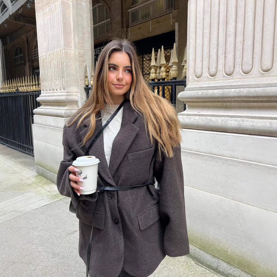 Damen Oversized Blazer mit Gürtel und eleganten Details Heidi-Mode
