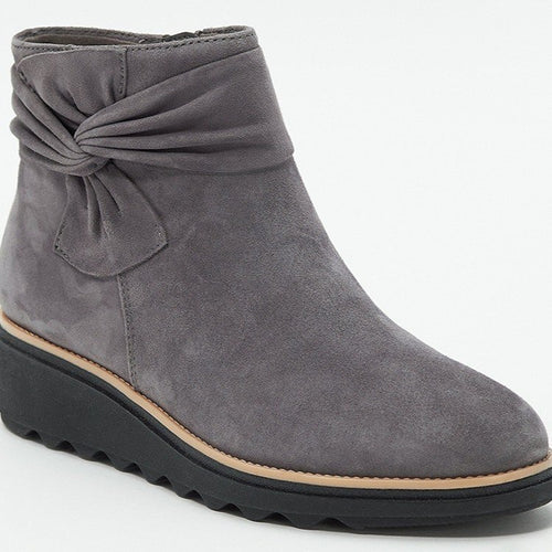 Damen Wedge-Stiefeletten mit geschmackvollem Falten-Design und rutschfester Sohle Heidi-Mode