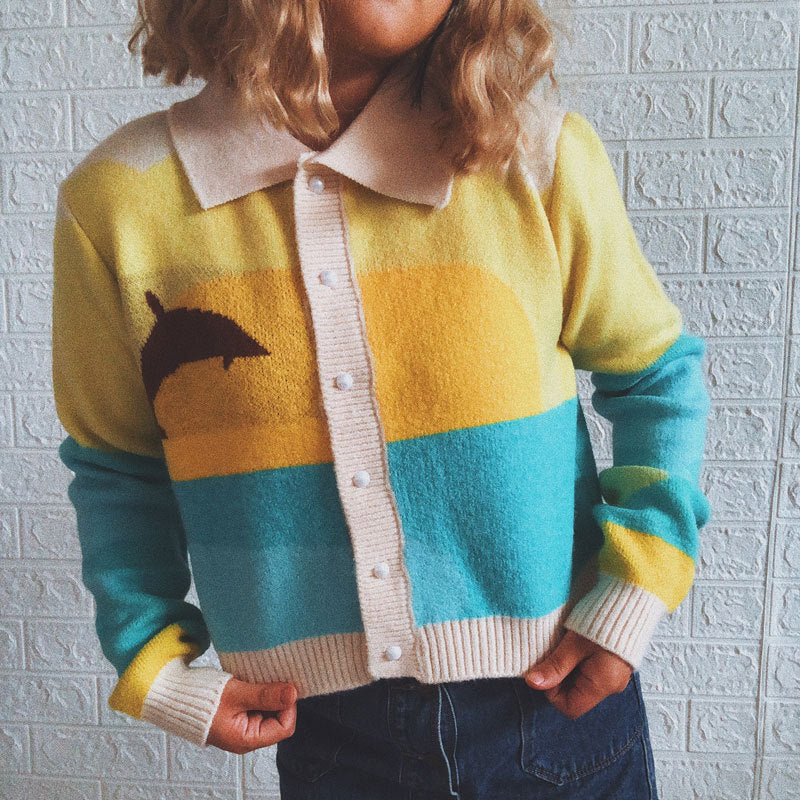 Damen Strickjacke mit verspieltem Motiv und modernem Farbverlauf Heidi-Mode