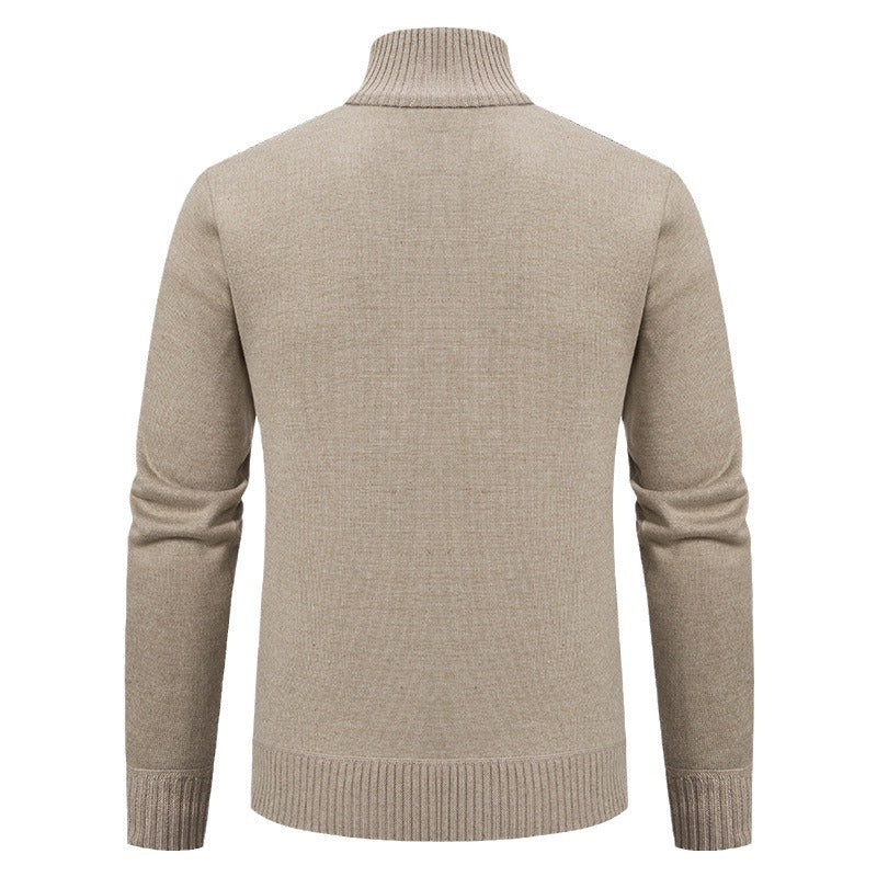 Herren Strickjacke mit modernem Zopfmuster und hohem Stehkragen Heidi-Mode