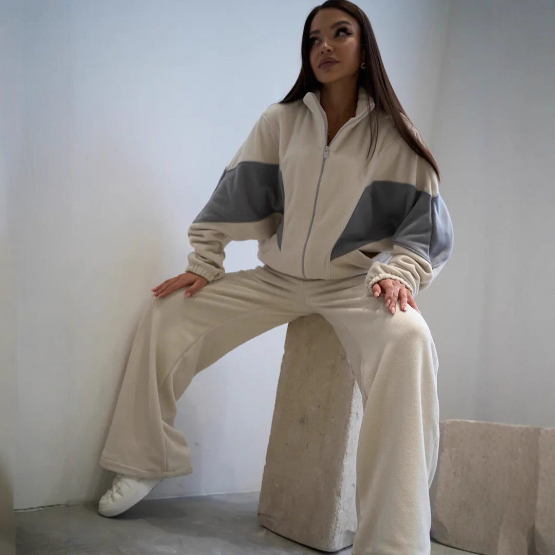 Damen sportliches Fleece-Loungewear-Set mit Kapuze und weiten Hosen Heidi-Mode