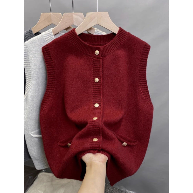 Damen Strickweste mit Knopfdetails und seitlichen Taschen Heidi-Mode