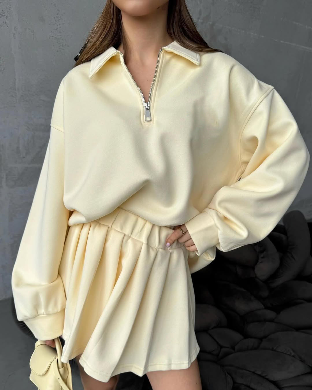 Damen sportlicher Pullover mit Kordelzug und Reißverschluss Heidi-Mode