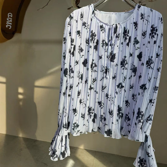 Damen Bluse mit raffinierten Falten und floralem Design Heidi-Mode