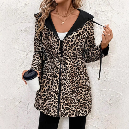 Damen Leichtgewichtige Kapuzenjacke mit tierischem Muster Heidi-Mode