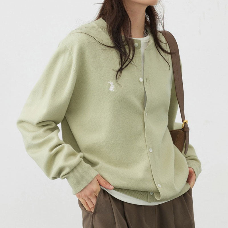 Damen weiche Strickjacke mit feinen Knopfdetails und elegantem Design Heidi-Mode