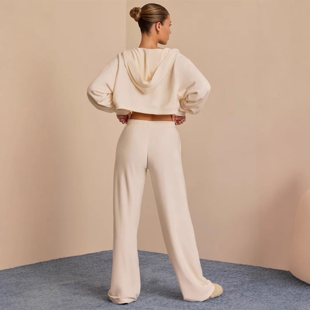 Damen Loungewear-Set mit hochwertigem elastischem Oberteil und weitem Hosen Heidi-Mode