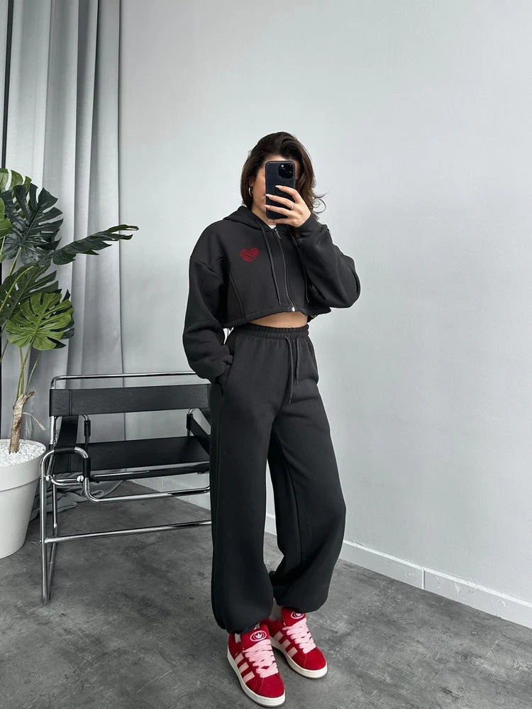 Damen lässiges Cropped Hoodie-Set mit weiten Jogginghosen Heidi-Mode