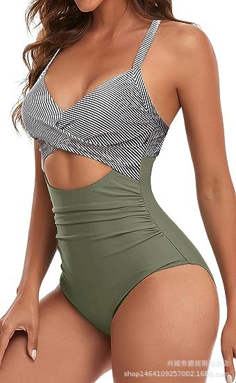 Heidi Mode | Hohler rückenfreier Bikini mit engen Trägern