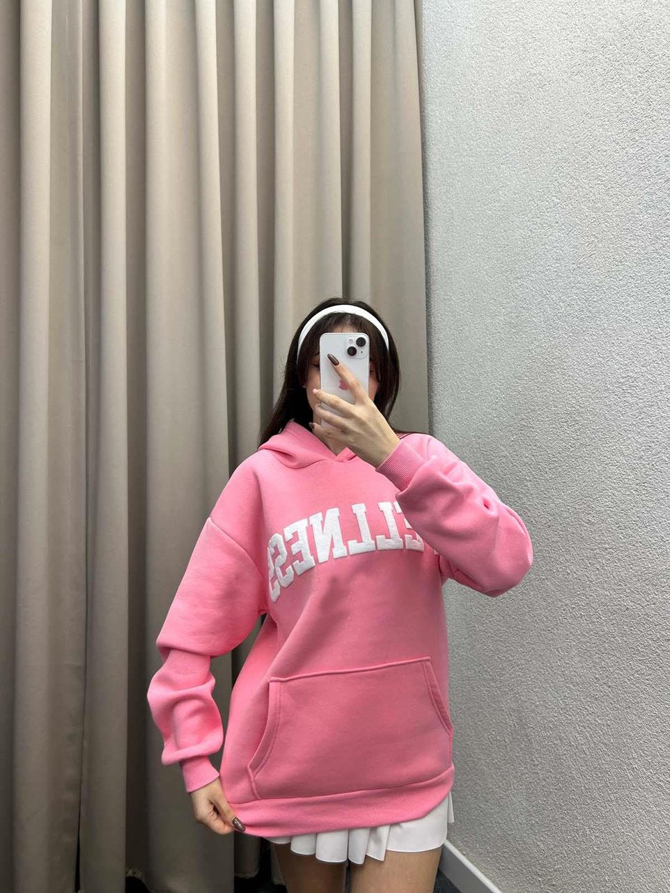 Damen Hoodie mit großem Logo und Kängurutasche Heidi-Mode
