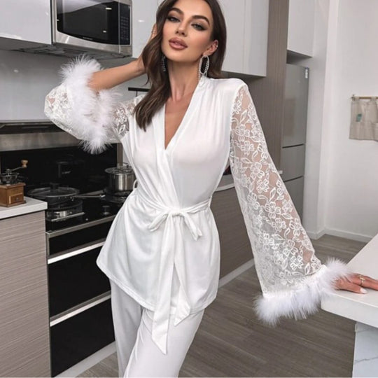 Damen elegantes Satin-Nachthemd mit Spitzenärmeln und Taillengürtel Heidi-Mode