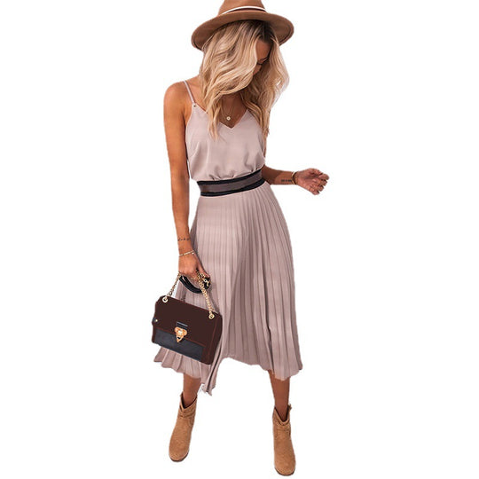 Damen Plissee Midi-Kleid mit Spaghettiträgern und schmeichelnder Silhouette Heidi-Mode