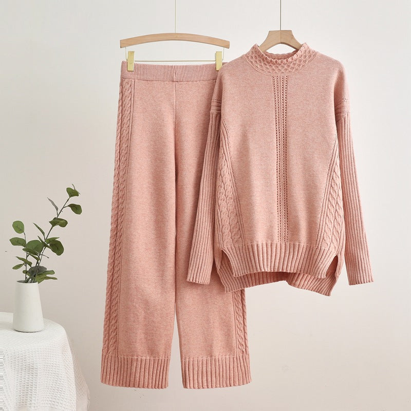 Damen komfortables Strick-Loungewear-Set mit hohen Bündchen und dekorativen Zopfmustern Heidi-Mode
