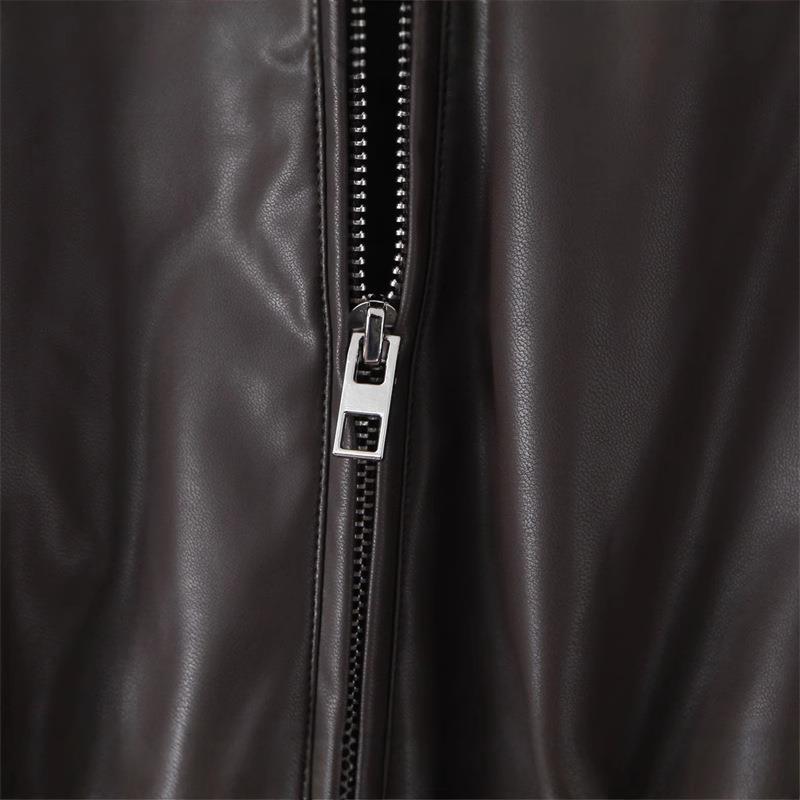 Damen cropped Kunstlederjacke mit praktischen Taschen und Gummibund Heidi-Mode