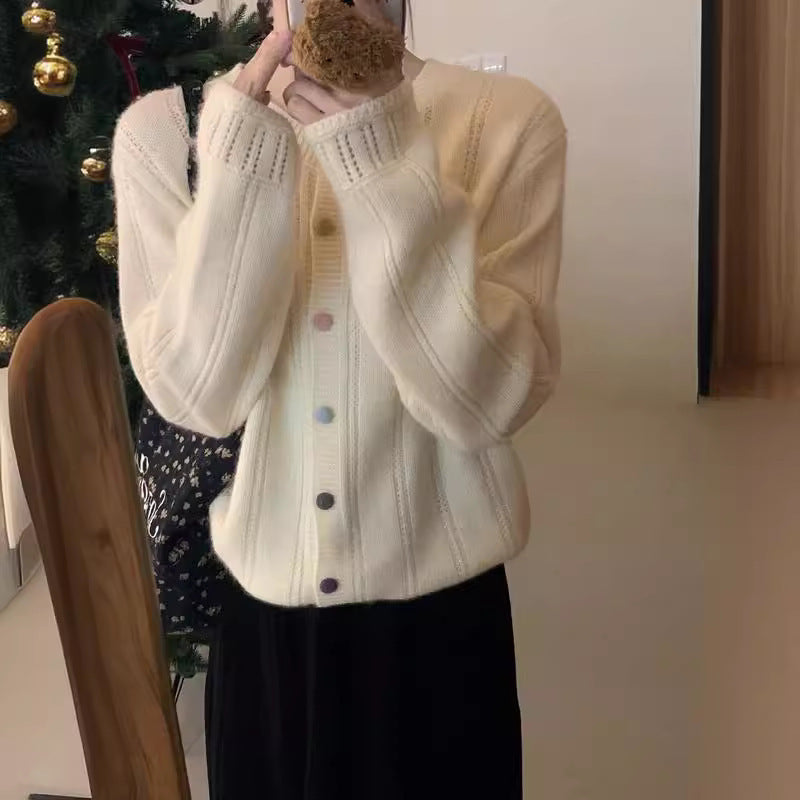 Damen Grobstrick-Cardigan mit geschmackvollem Knopfverschluss und weiten Ärmeln Heidi-Mode