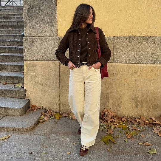 Damen Modische Wildlederjacke mit seitlichen Taschen Heidi-Mode