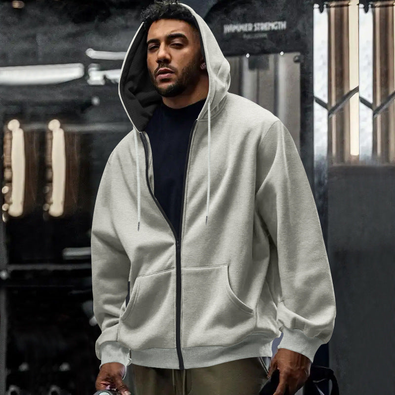 Herren Kapuzenjacke mit leichtem Reißverschluss und praktischen Taschen Heidi-Mode