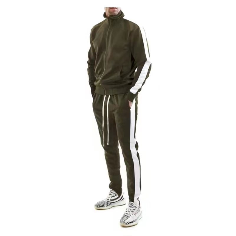 Heidi-Mode | Eleganter gestreifter Trainingsanzug