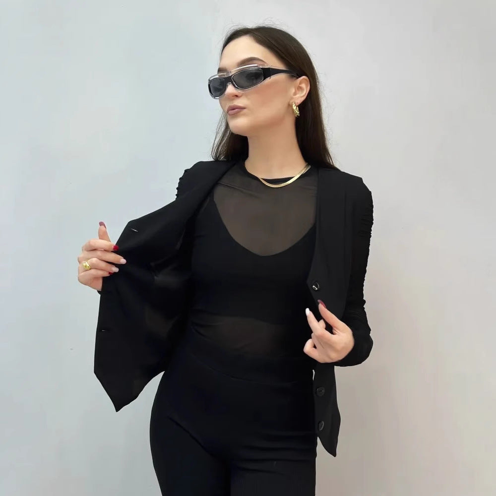 Damen Weste mit elegantem V-Ausschnitt und dekorativen Knöpfen Heidi-Mode