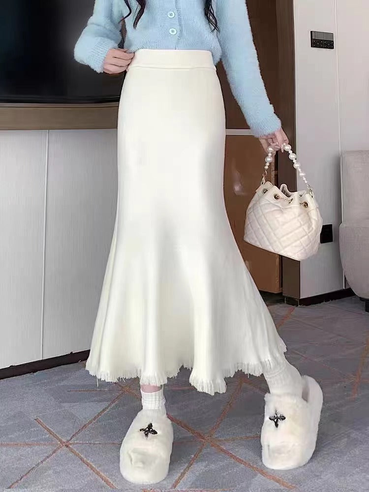 Damen Eleganter Maxirock mit voluminösem Saum und fransigen Details Heidi-Mode