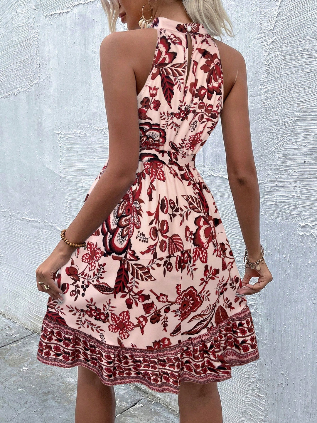 Damen Sommerliches Kragenkleid mit floralem Design und Bindegürtel Heidi-Mode