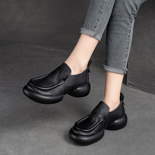 Damen Slip-On Sneakers mit innovativer Sohlenkonstruktion und weichem Leder Heidi-Mode