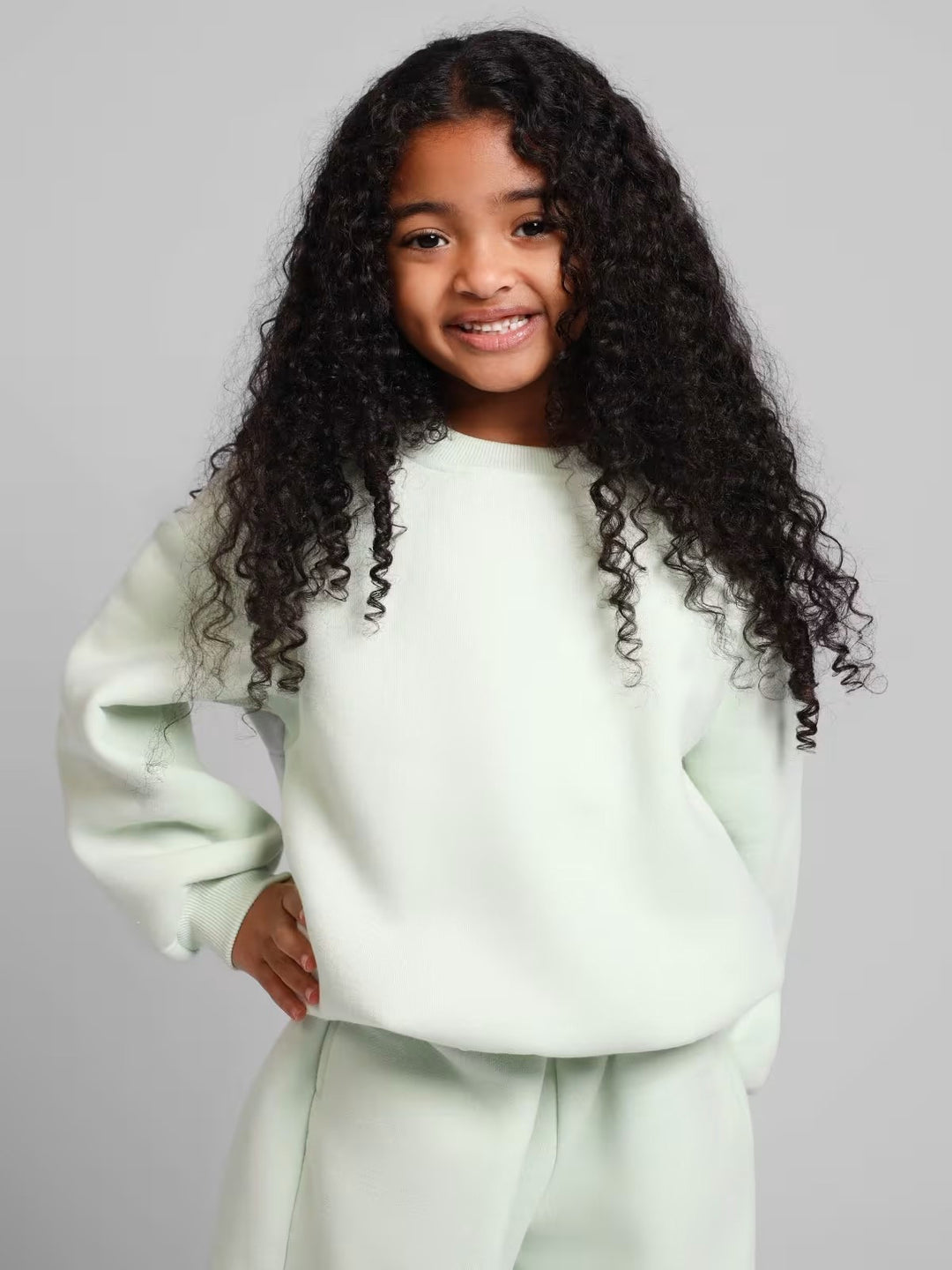 Damen lässiges Sweatshirt und bequeme Jogginghose Set Heidi-Mode