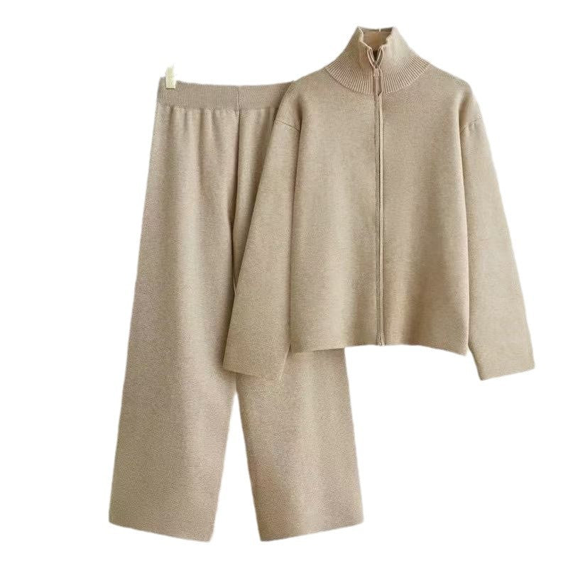 Damen gemütliches Strick-Loungewear-Set mit hohem Kragen Heidi-Mode