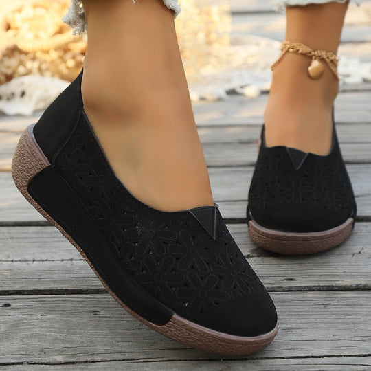 Damen Slipper mit dekorativem Blumenmuster und rutschfester Sohle Heidi-Mode