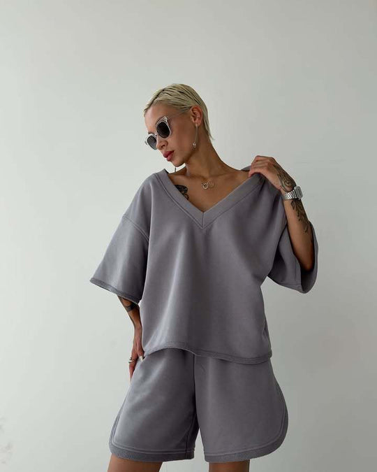 Damen lässiges Sport-Set mit V-Ausschnitt und weitem Schnitt Heidi-Mode