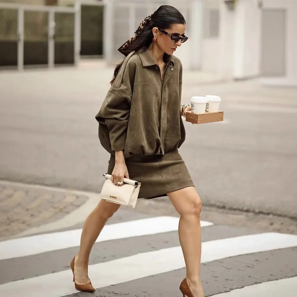 Damen eleganter Bleistiftrock aus hochwertigem Wildlederimitat mit nahtloser Verarbeitung Heidi-Mode