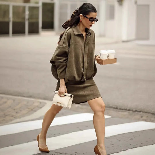 Damen eleganter Bleistiftrock aus hochwertigem Wildlederimitat mit nahtloser Verarbeitung Heidi-Mode