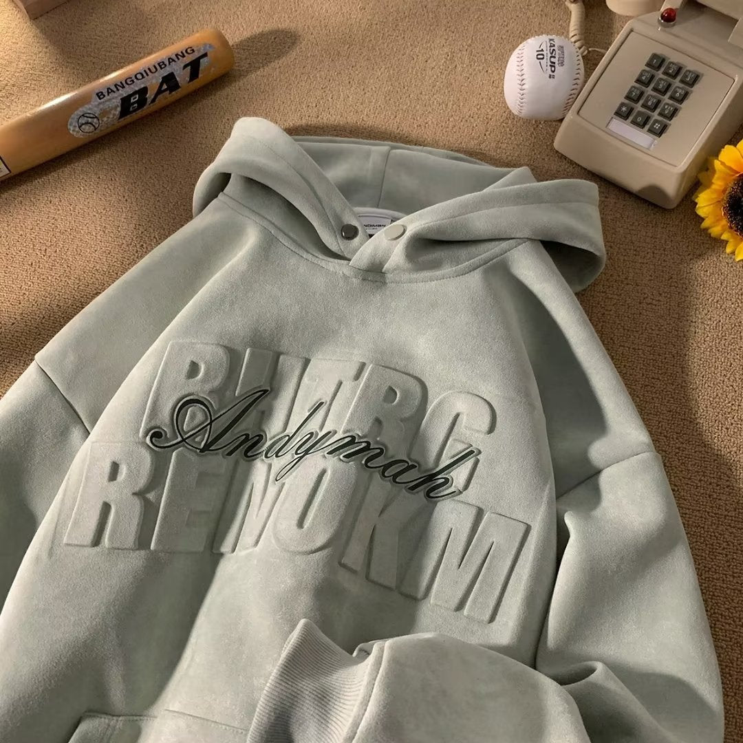 Herren modischer Hoodie mit zeitgenössischem Grafikdesign und praktischen Details Heidi-Mode
