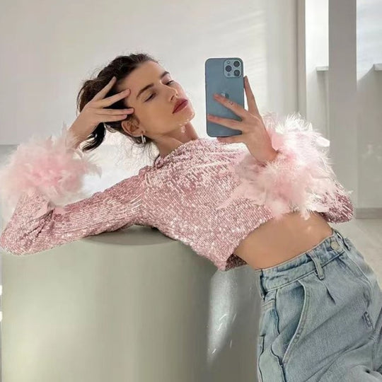 Damen Cropped Oberteil mit funkelndem Paillettenbesatz und fluffigen Ärmelbündchen Heidi-Mode