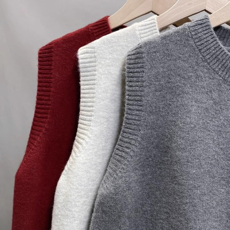 Damen Strickweste mit Knopfdetails und seitlichen Taschen Heidi-Mode