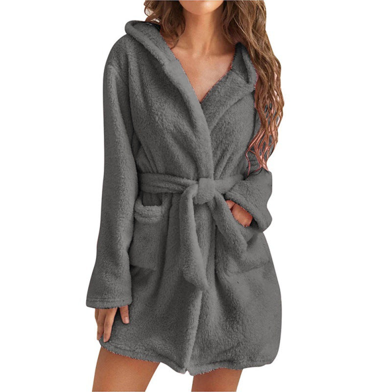 Damen Kuscheliger Fleece-Bademantel mit Kapuze und Taillengürtel Heidi-Mode