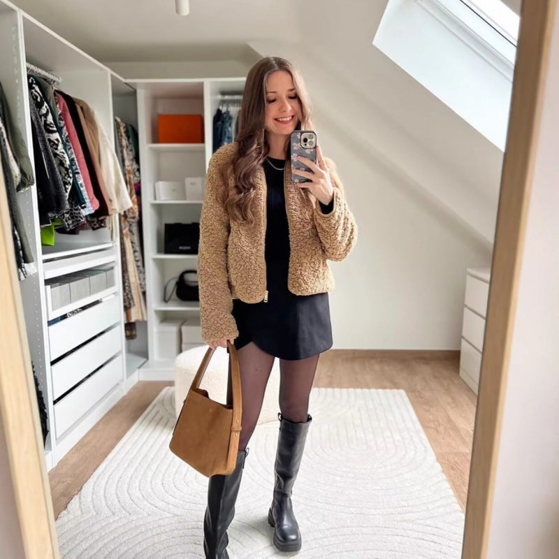 Damen Teddyjacke mit Reißverschluss und seitlichen Eingrifftaschen Heidi-Mode